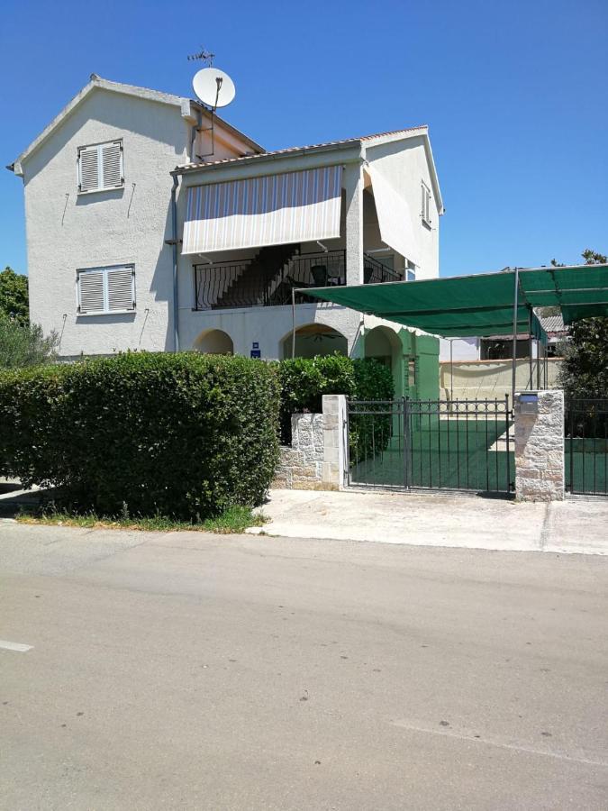 Apartments Ljubica 비오그라드나모루 외부 사진