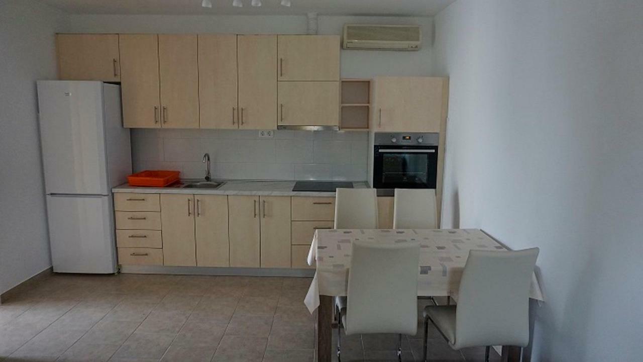 Apartments Ljubica 비오그라드나모루 외부 사진