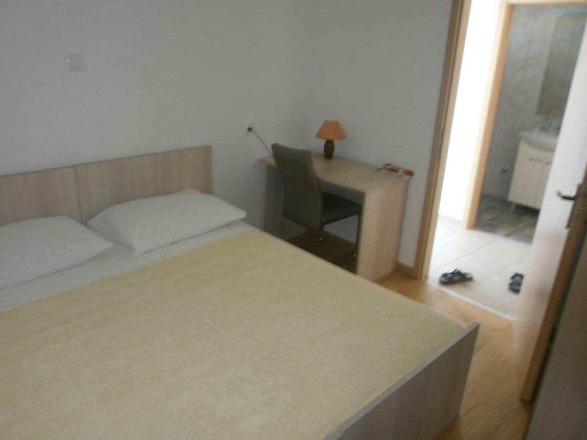 Apartments Ljubica 비오그라드나모루 외부 사진
